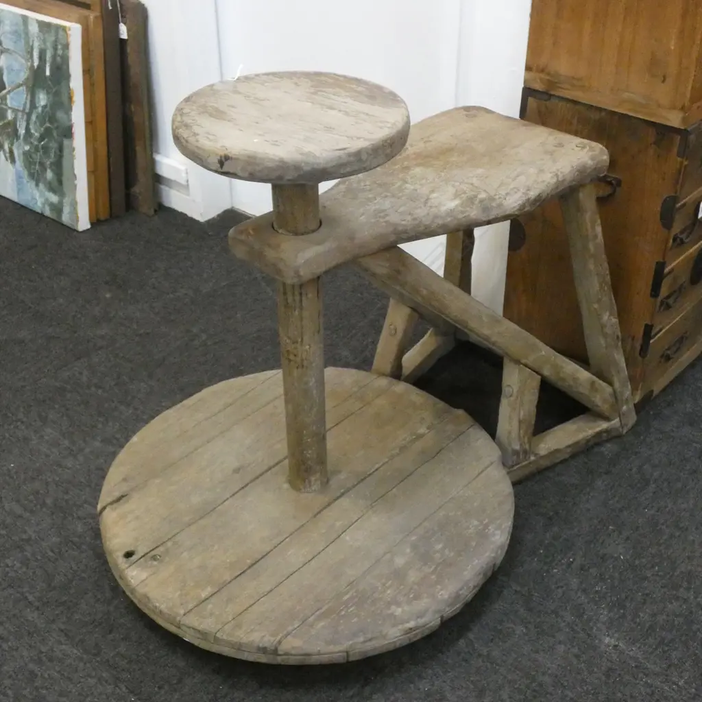 VINTAGE WOODEN FOOT OPERATED POTTERS WHEEL H.750mm Image 1++