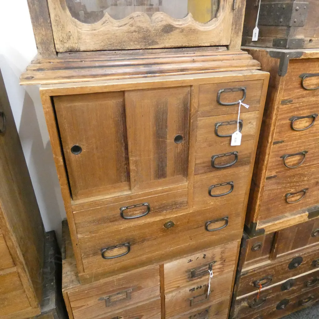SMALL OLD  JAPANESE TANSU CABINET Image 1++
