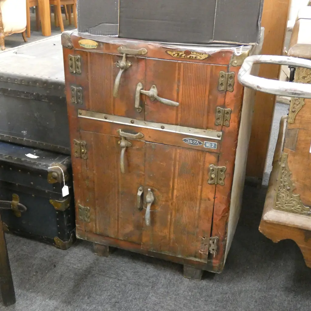 OLD JAPANESE ICEBOX W COPPER FRONT  H750 W520 D425 Image 1++