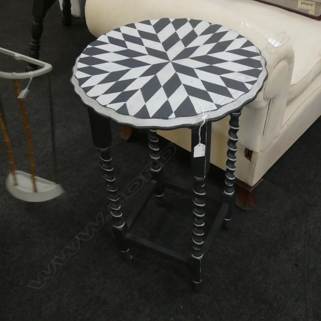 BLACK & WHITE DIAMOND PAINTED OCCASIONAL TABLE DIA 460 H 740MM Image 1++