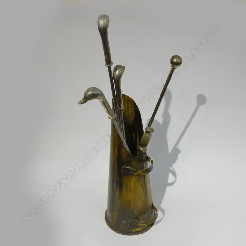 DUCK HEAD HANDLE BRASS FIRE TOOLS WITH BUCKET Image 1++