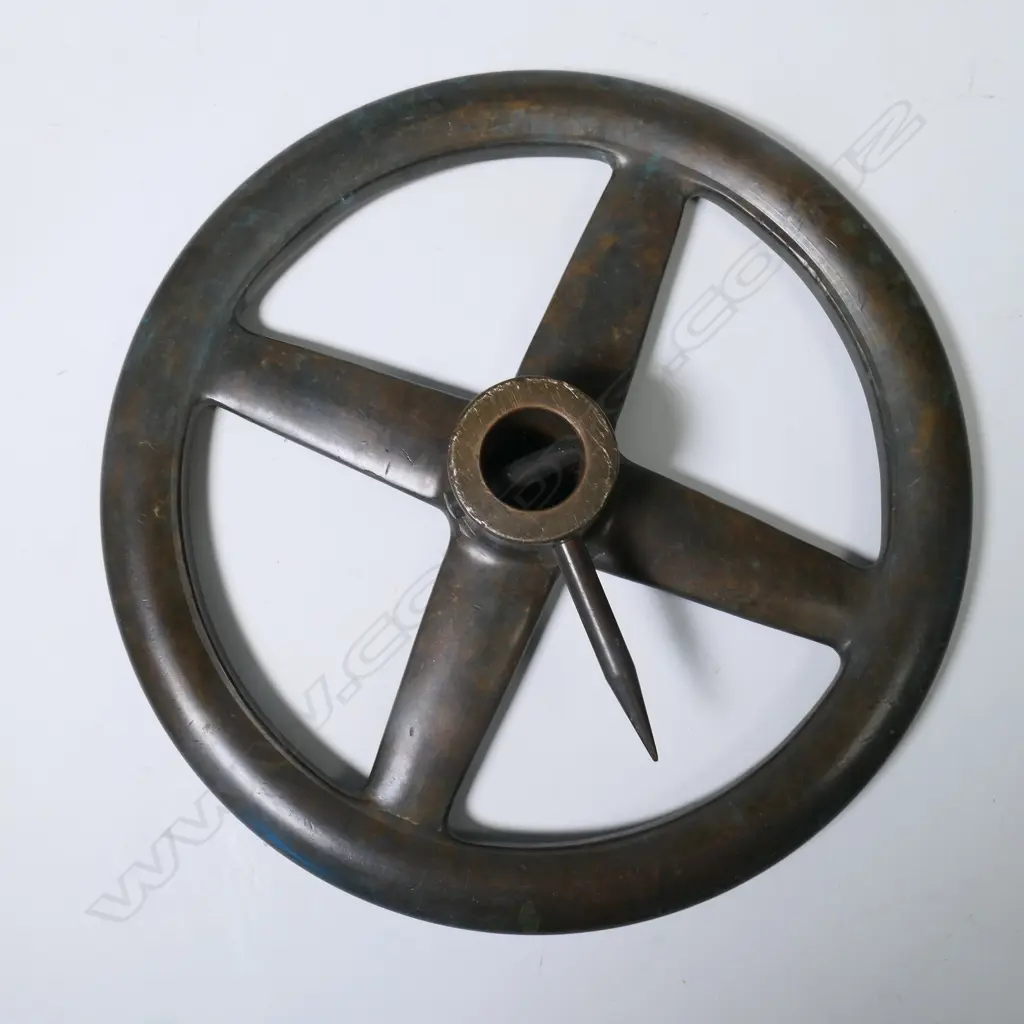 BRONZE STEAM ENGINE VALVE HAND WHEEL, DIA. 300MM Image 1++