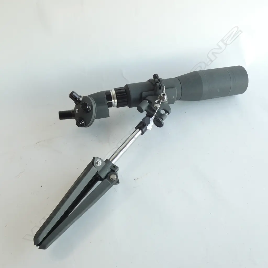 VINTAGE BISLEY SPOTTER SCOPE / TELESCOPE AND TRIPOD L.560mm Image 1++