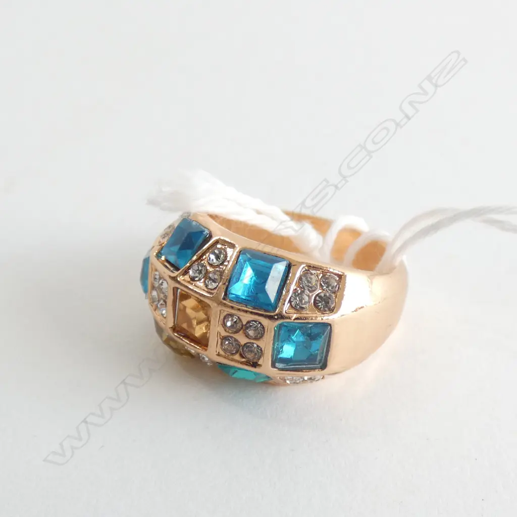 GOLD PLATED MULTI STONE RING Image 1++