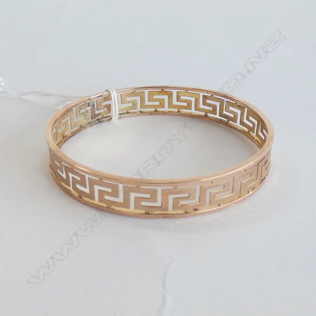 9CT GOLD GREEK KEY PATTERN BANGLE 12.1gm with repair Image 1++
