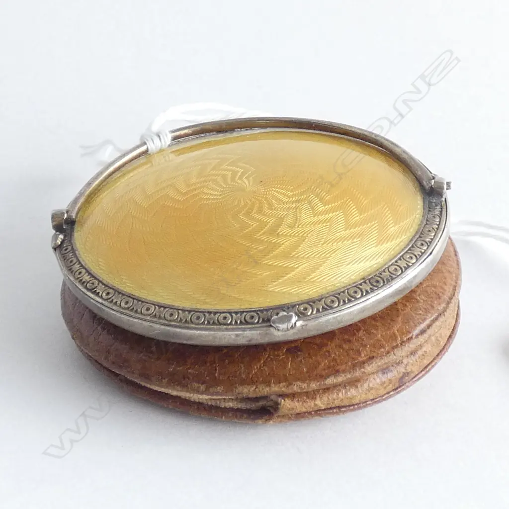 SILVER & YELLOW ENAMEL TRAVELLING MIRROR LEATHER CASE Image 1++
