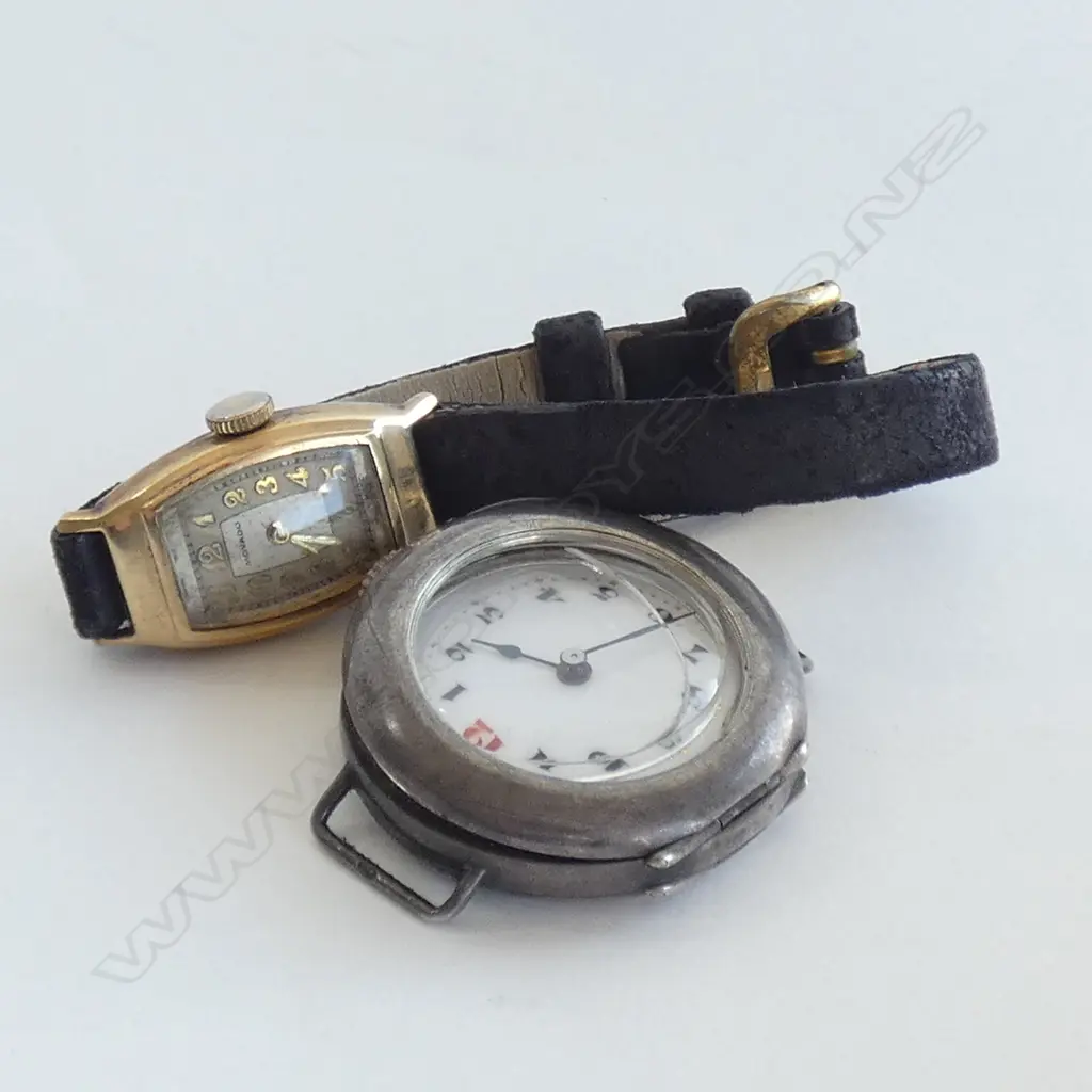 TWO ANTIQUE WATCHES (AF) Image 1++