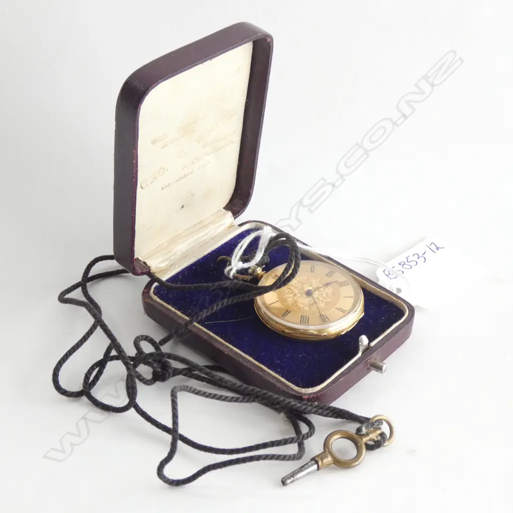 LADIES 18CT GOLD POCKET WATCH OLD MINE CUT DIAMONDS TO BACK 25.12gm including movement Image 1++