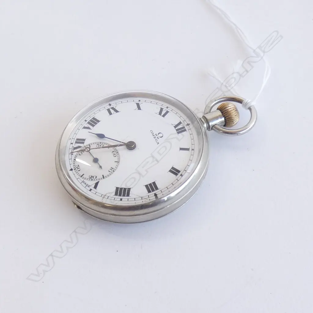 VINTAGE OMEGA POCKET WATCH -POSSIBLY STG BUT UNABLE TO OPEN  Image 1++