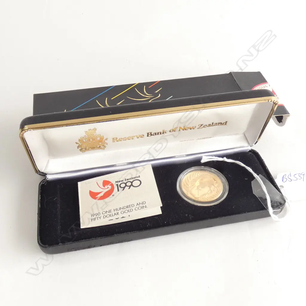 NZ 1990 $150 GOLD PROOF COIN BOXED Image 1++