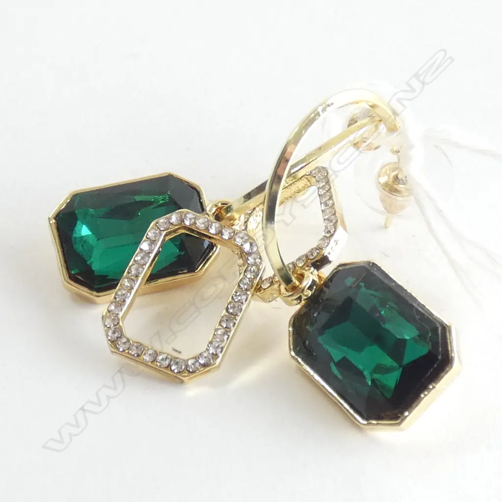 PR SILVER GILT & SYNTHETIC EMERALD DBLE MOUNTED EARRINGS Image 1++