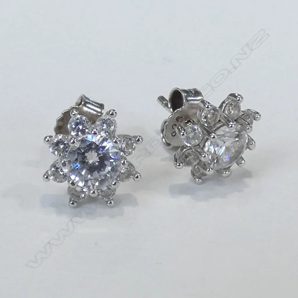 PR SILVER OLD AS NEW EARRINGS CZ Image 1++