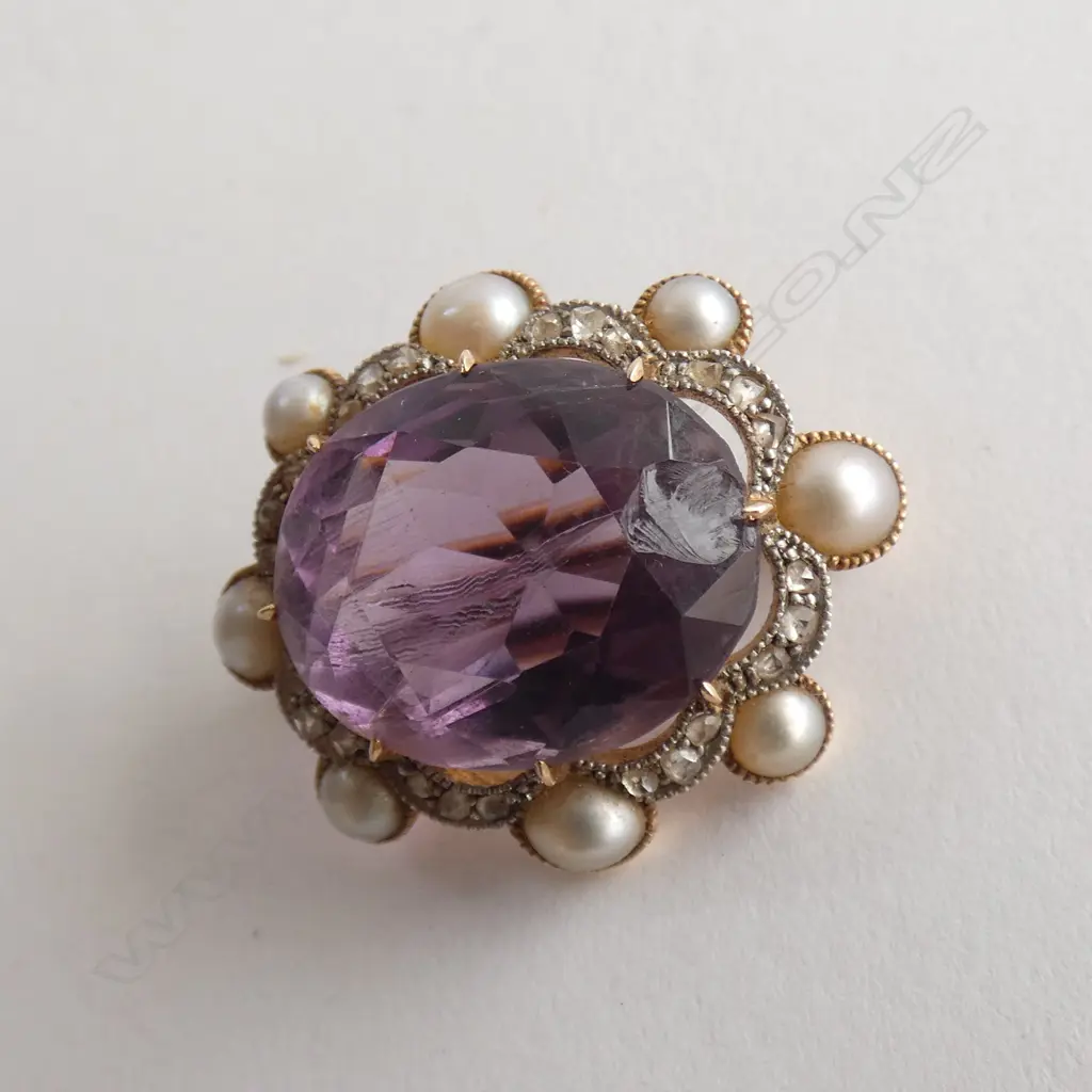 9CT AMETHYST & PEARL BROOCH +ASST. COSTUME JEWELLERY WATCHES ETC... Image 1++