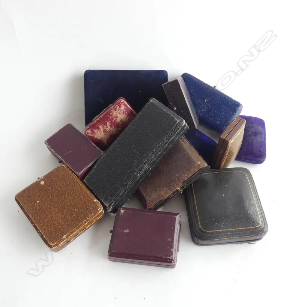 14 X ASSORTED ANTIQUE JEWELLERY BOXES Image 1++