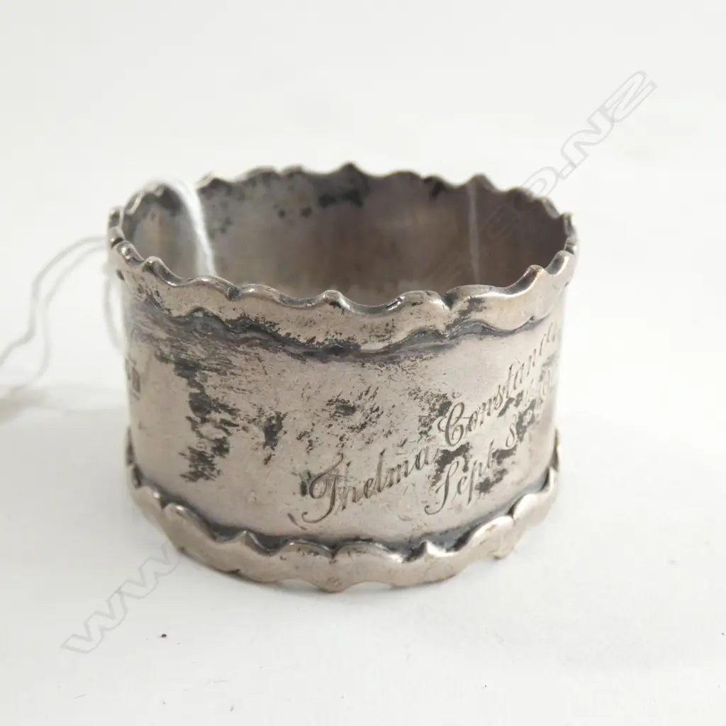 SILVER NAPKIN RING LONDON 1912 Image 1++