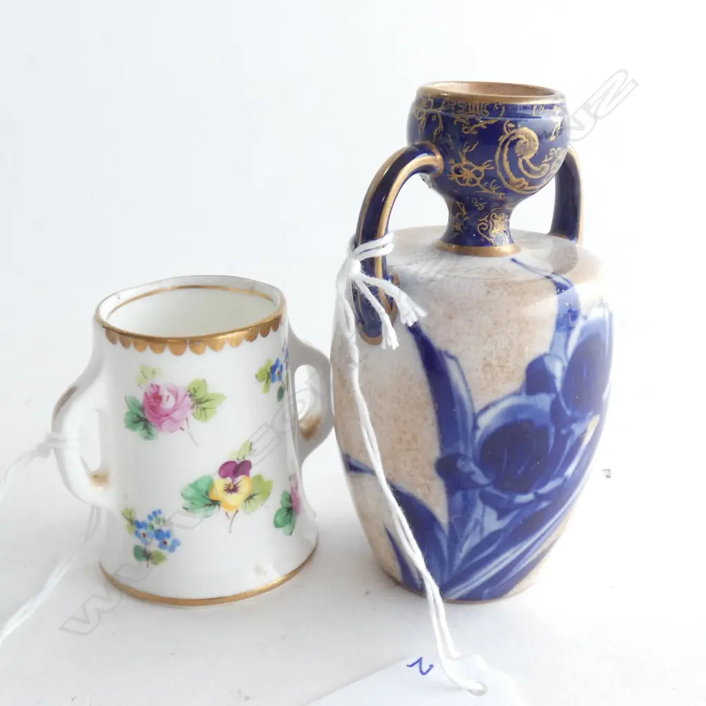 1 DOULTON MINI VASE BLUE IRIS & LOVING CUP Image 1++