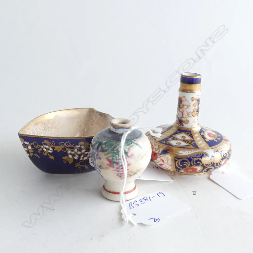 3 MINI VASES RCD H.65mm UNMARKED + SATSUMA H.45mm + COALPORT Image 1++
