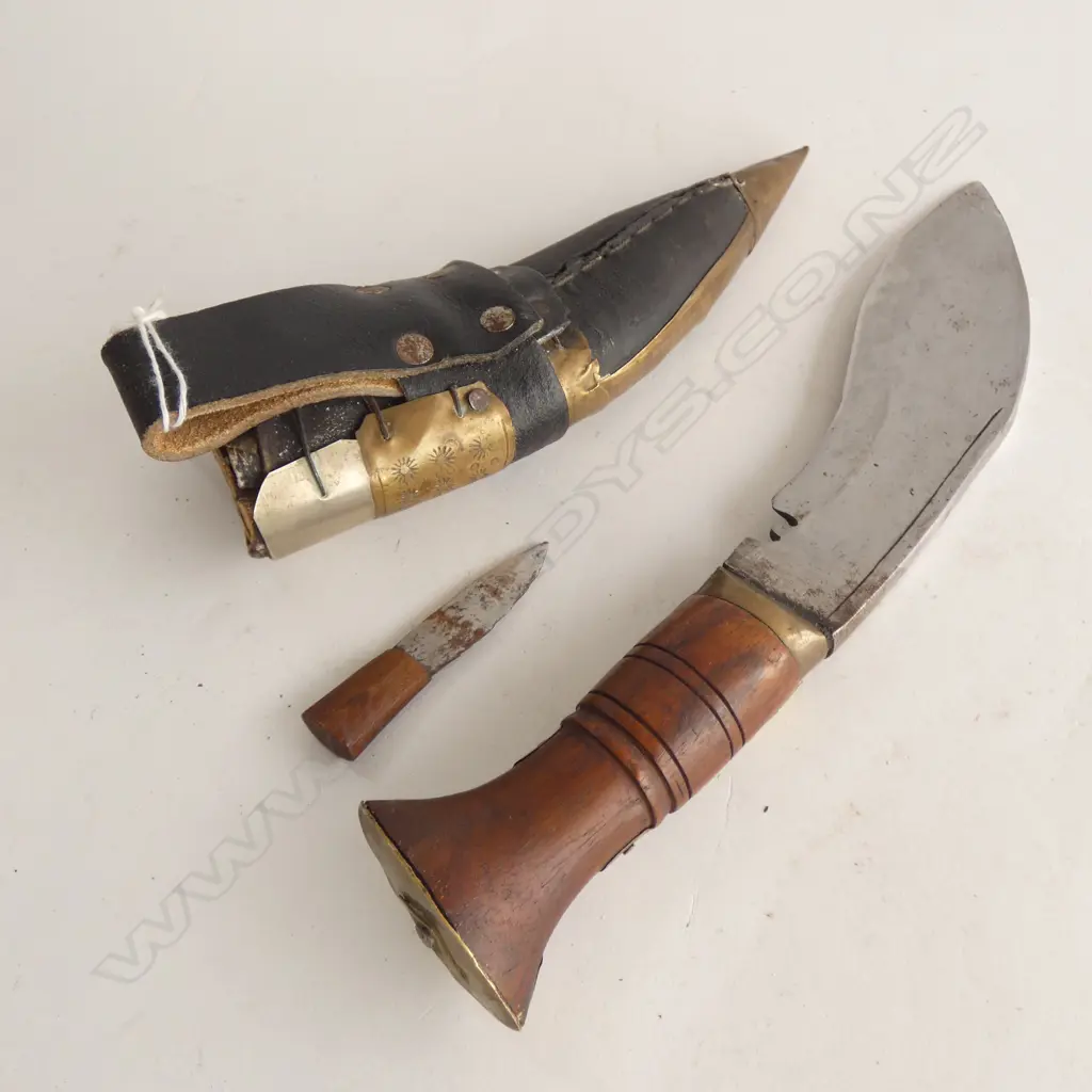 GHURKA KNIFE IN SHEATH L 290MM Image 1++