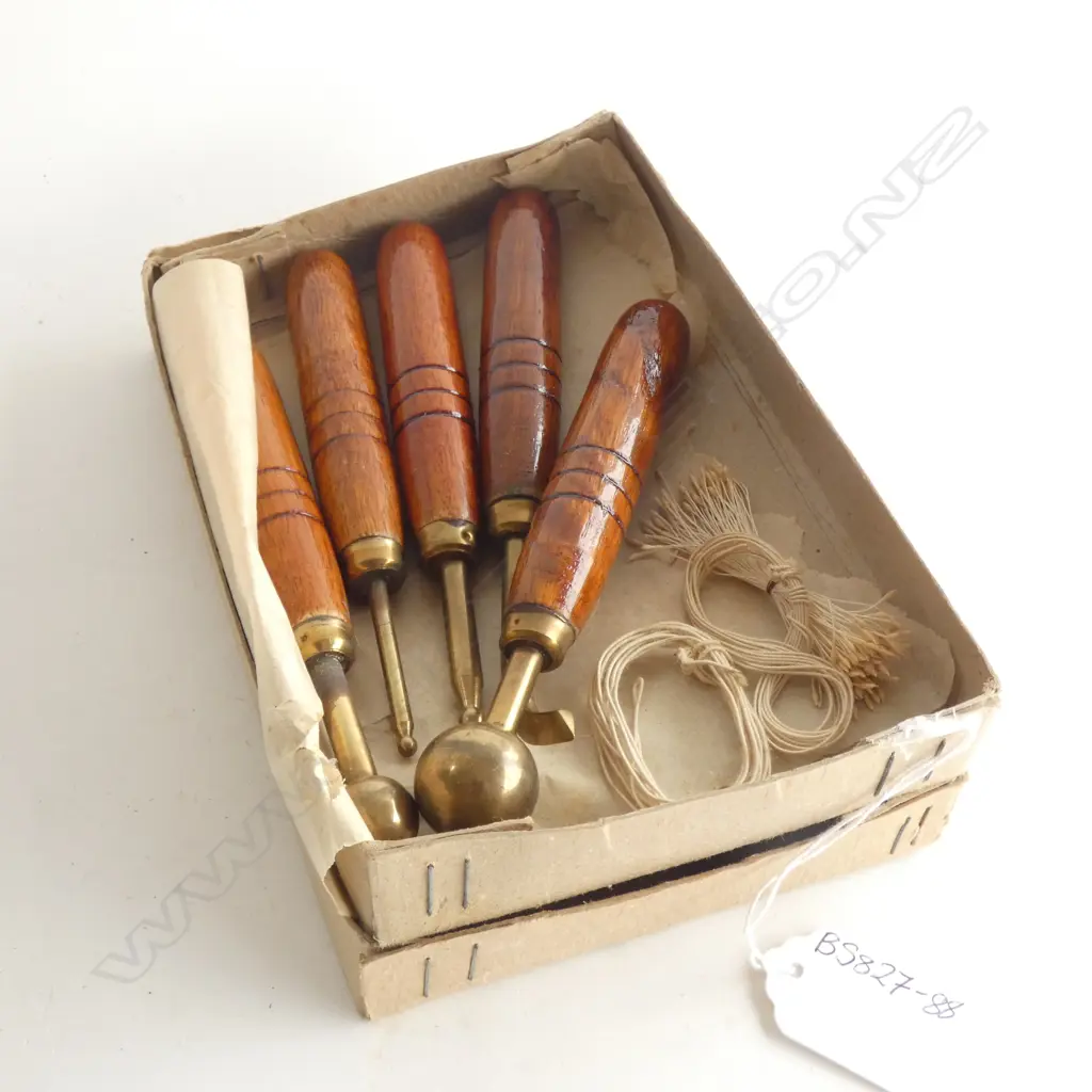 BRASS & TURNED WOOD HANDLED 5-PC VINTAGE TOOL SET - AS NEW  Image 1++