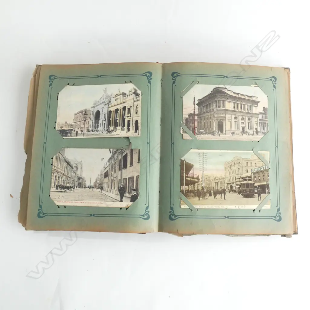 ALBUM OF VINTAGE MAINLY NZ & AUSTRALIAN POSTCARDS Image 1++
