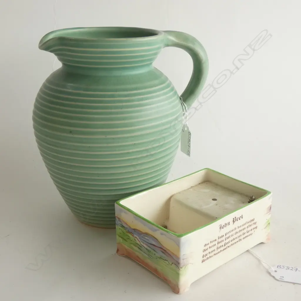 GREEN STUDIO POTTERY RIBBED JUG H. 210MM & CROWN DEVON JOHN PEEL MUSICAL BASE  130 X 87MM Image 1++