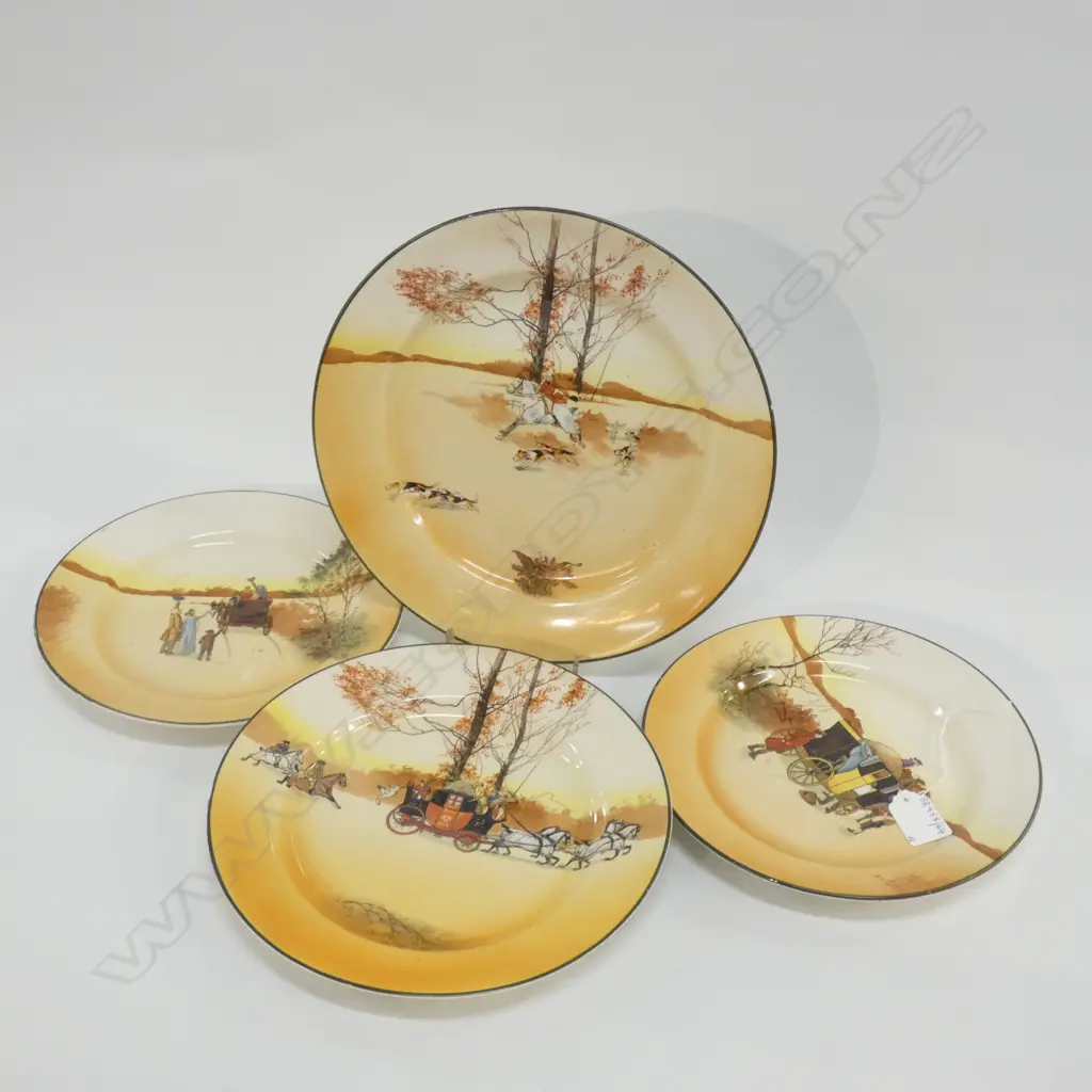 4 ROYAL DOULTON COACHING SCENE PLATES Image 1++