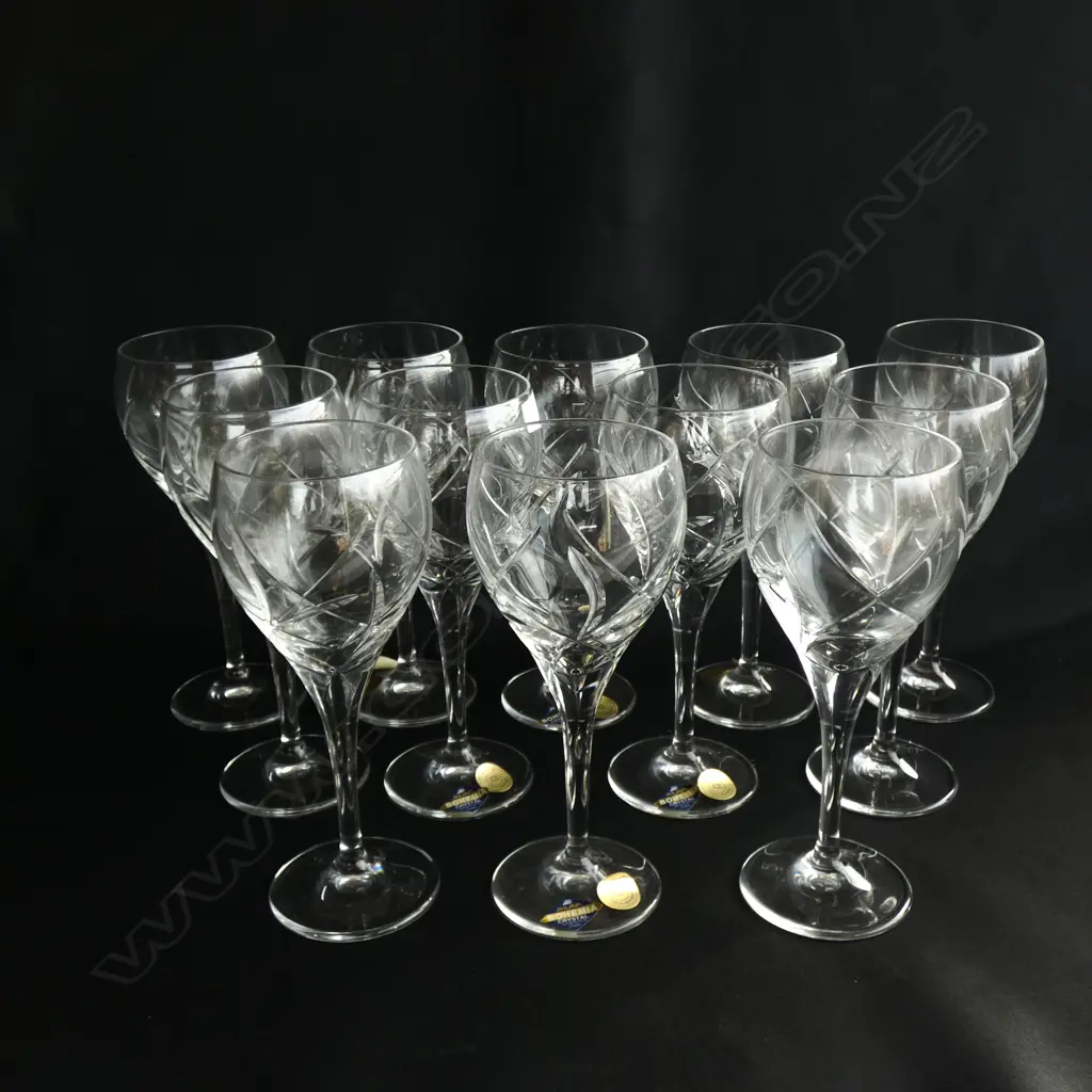 SET 12 BOHEMIA 'OSAKA' WINE GLASSES BOXED Image 1++