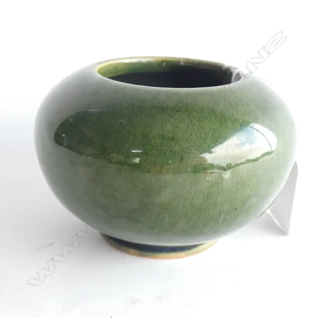 'VALENTINE LABORATORIES WELLINGTON' LUKE ADAMS GREEN POT Image 1++