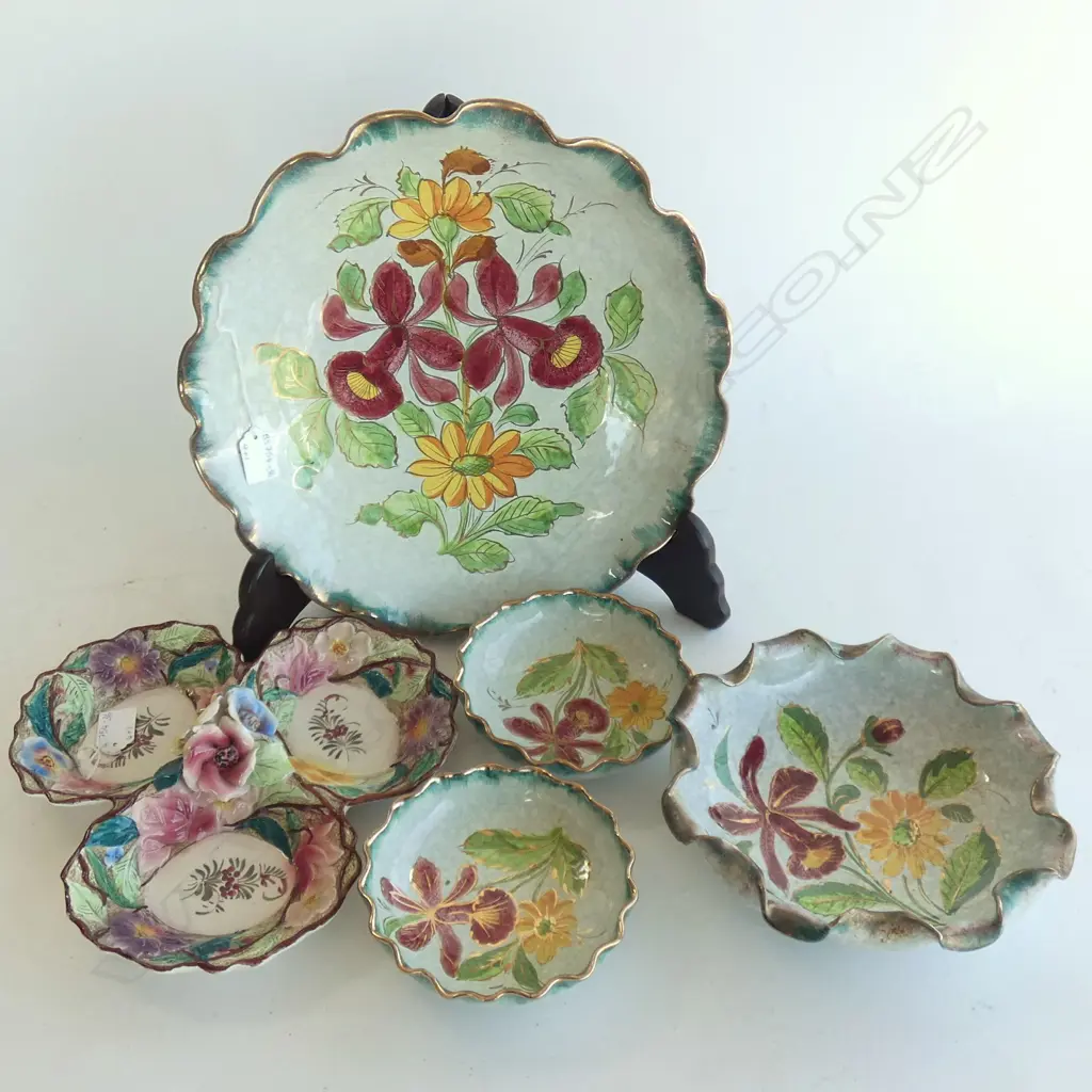 5 ITALIAN PORCELAIN DISHES; 4 PC SET (LARGEST DIA 360MM) + 3 SECTION DISH Image 1++