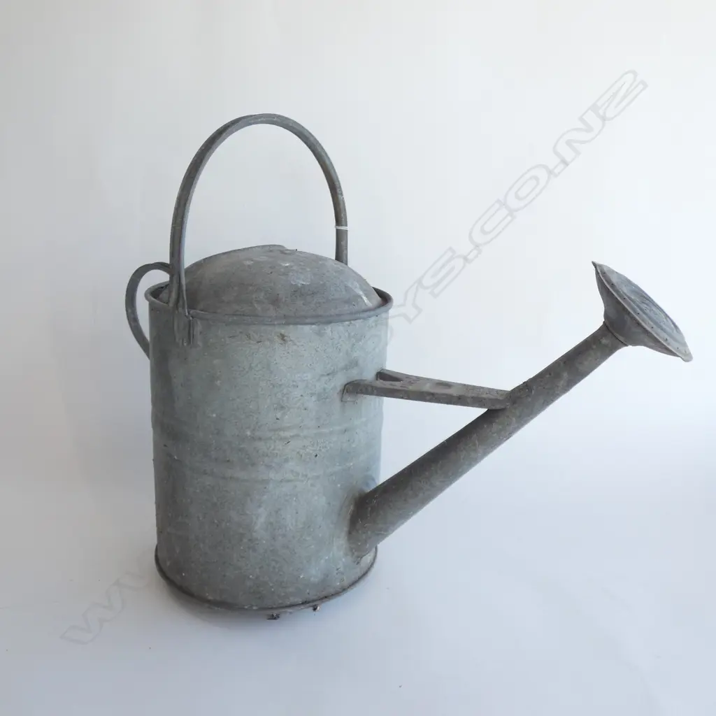 OLD METAL WATERING CAN APPROX H. 1430MM Image 1++