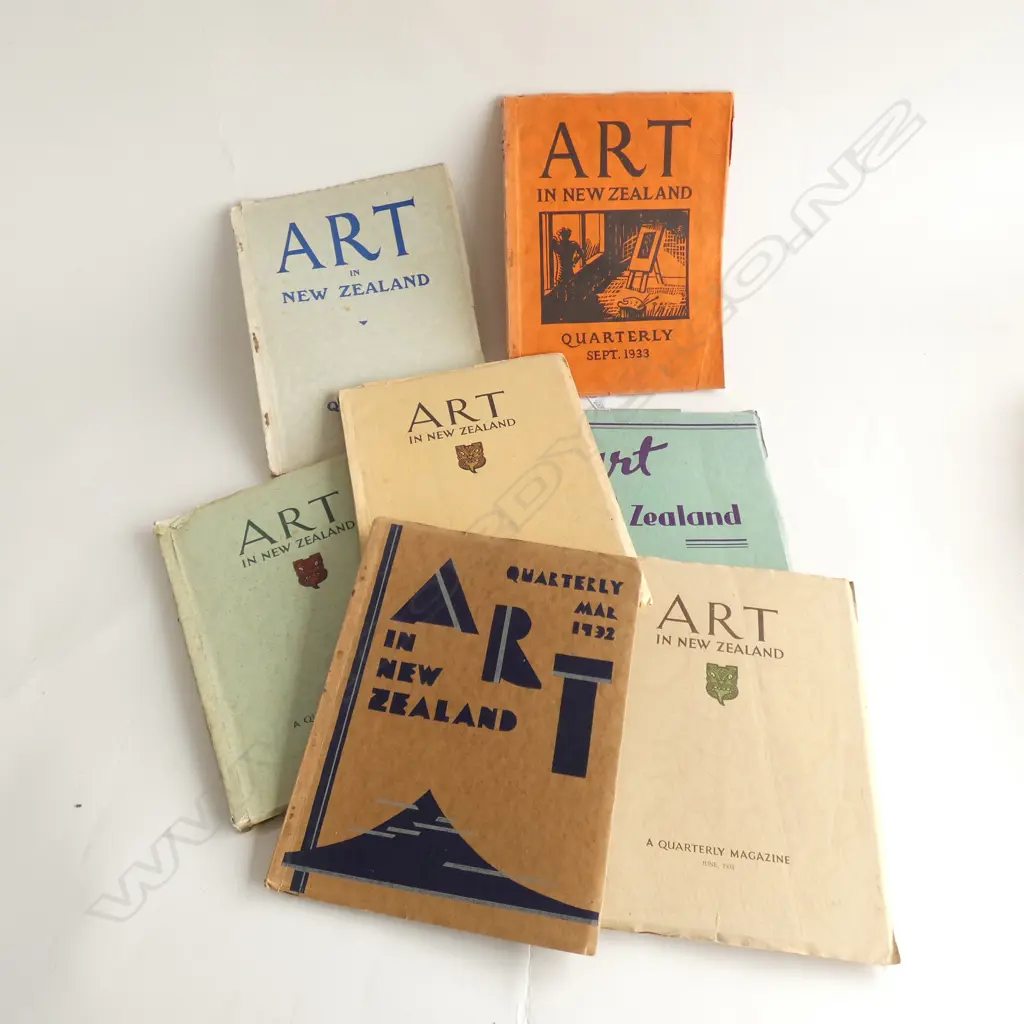 7 X ART IN NZ QUARTERLY BOOKS Image 1++