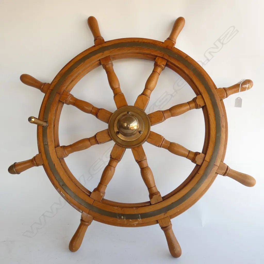 LARGE WOODEN SHIPS WHEEL 900mm dia Image 1++