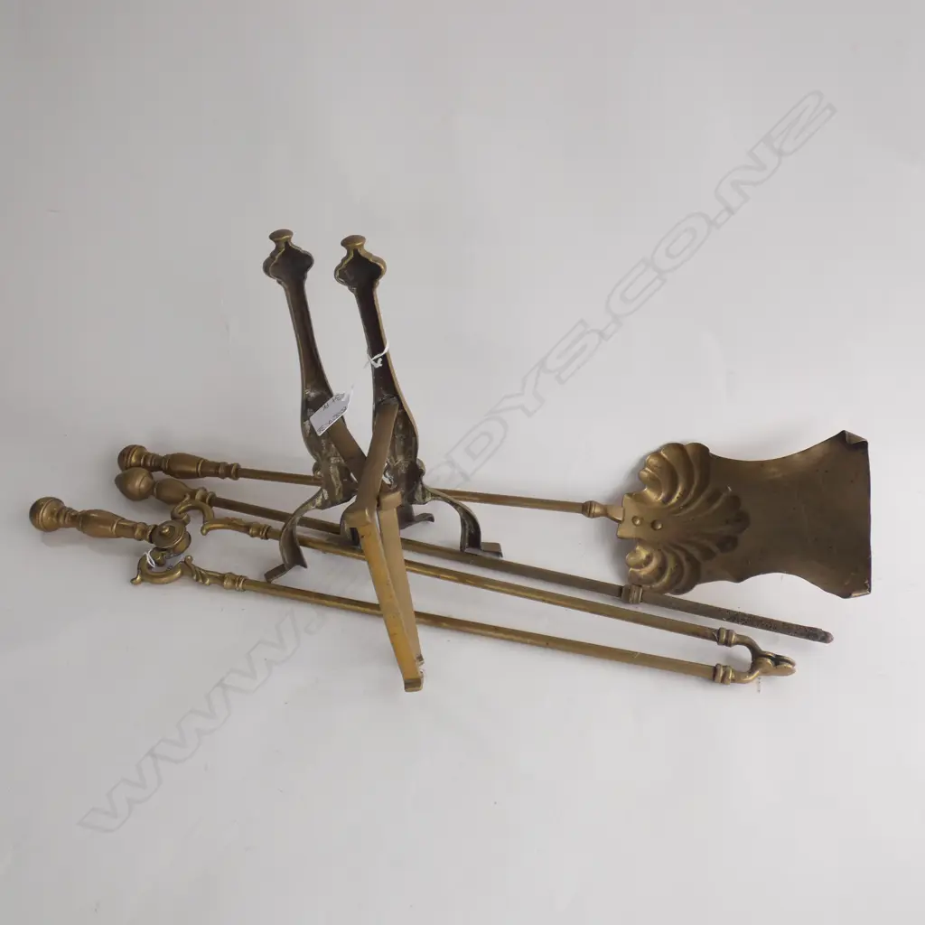 3 PC BRASS FIRE TOOL SET & PR FIRE DOGS  Image 1++