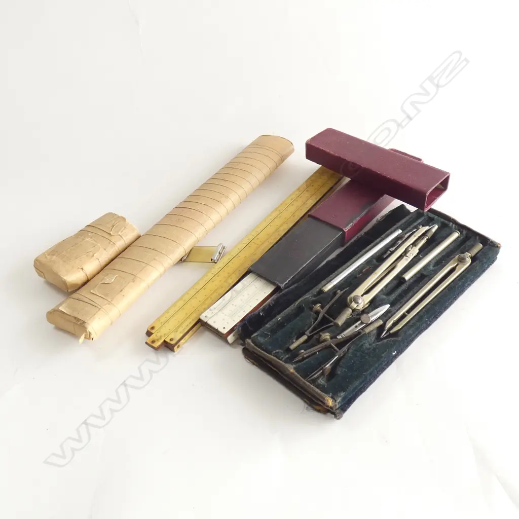 VINTAGE CASED COMPASS SET (CASE A/F)  & 2 SLIDE RULES  Image 1++