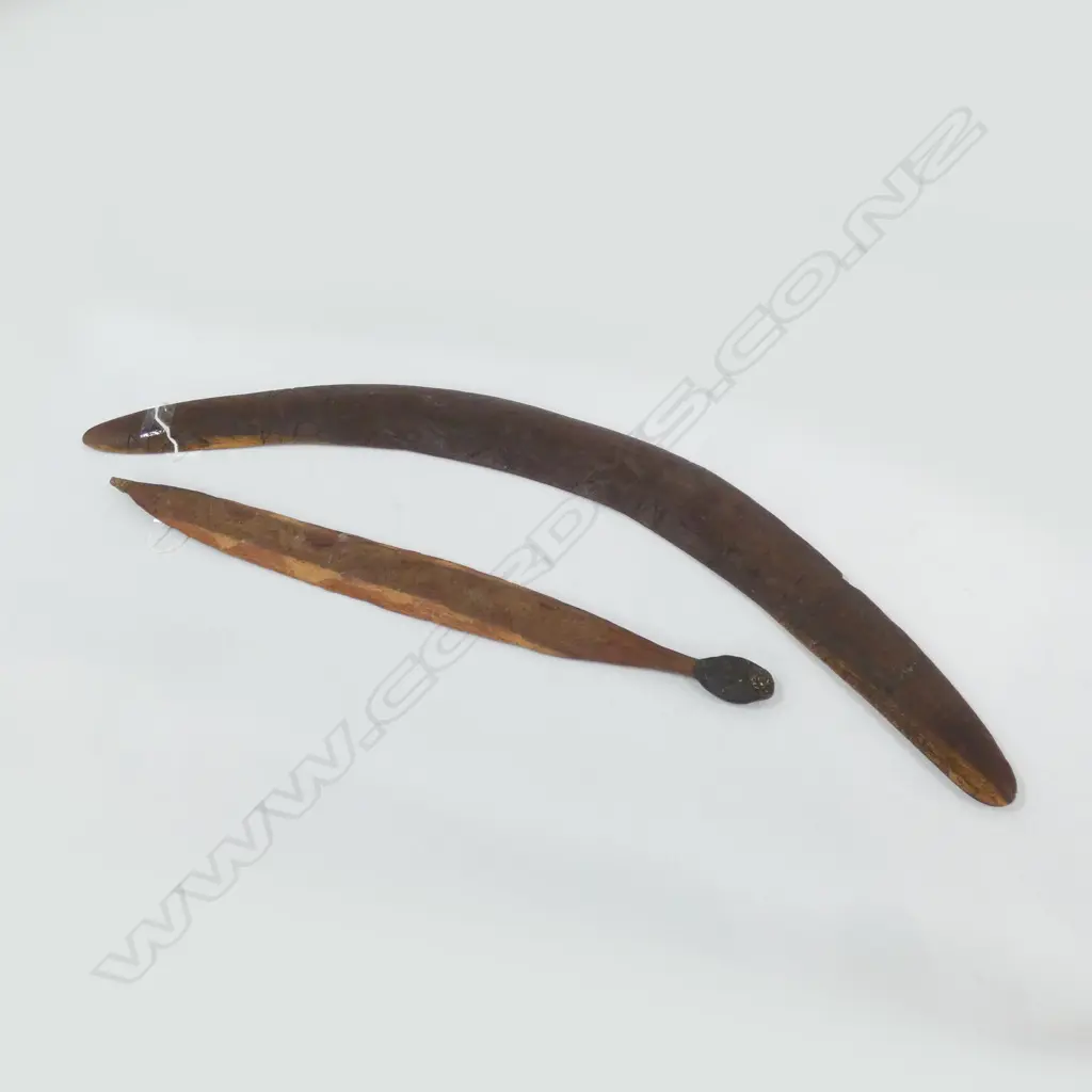AUSTRALIAN ABORIGINAL WOOMERA (L.510mm) & BOOMERANG  (L.550mm) Image 1++