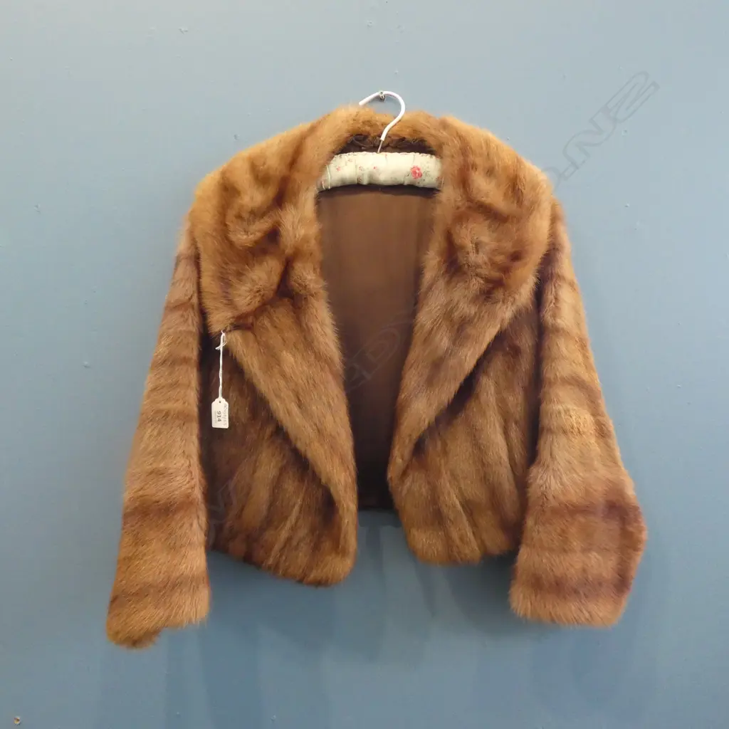 MINK QUARTER JACKET Image 1++