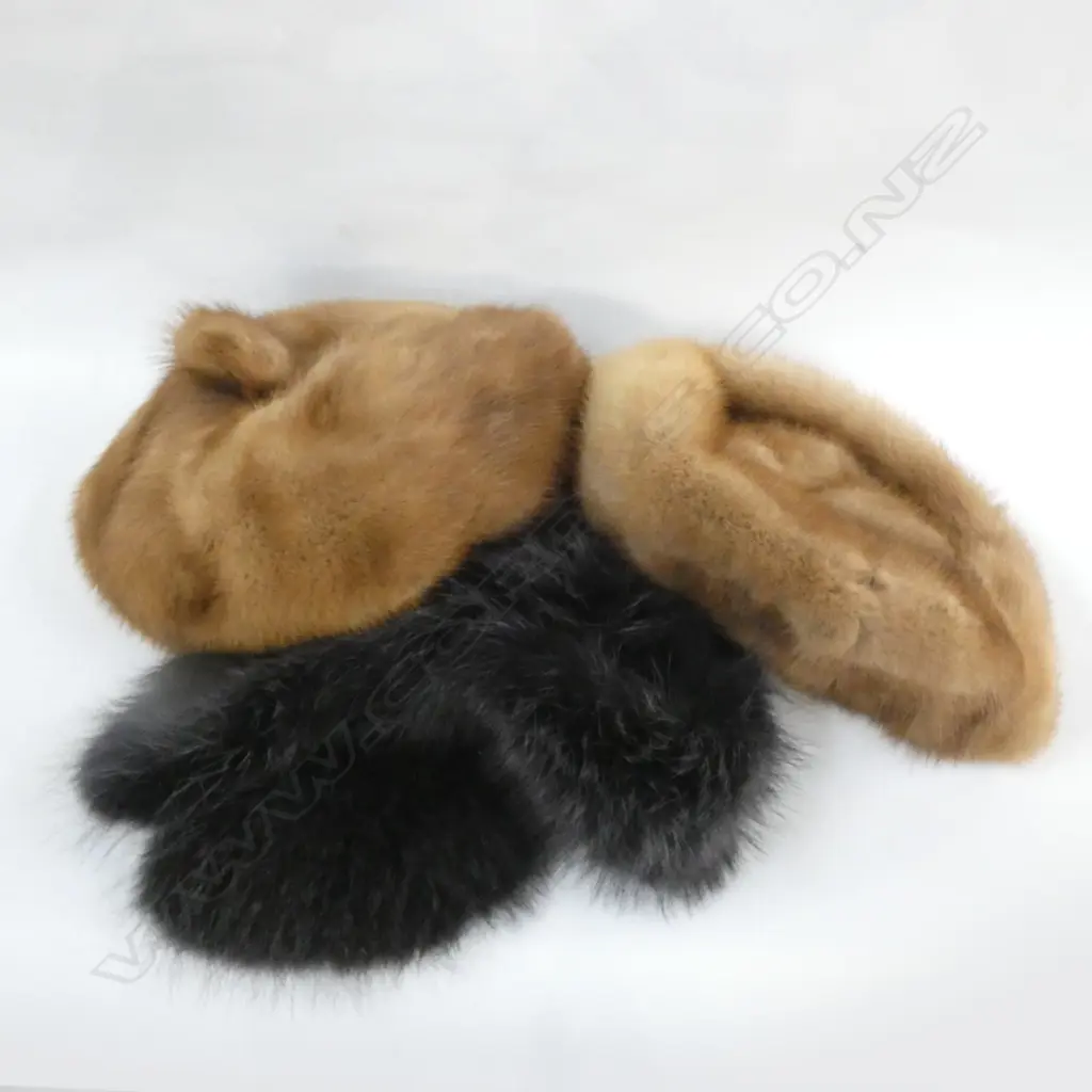 PR MINK FUR HATS & COLLAR  Image 1++