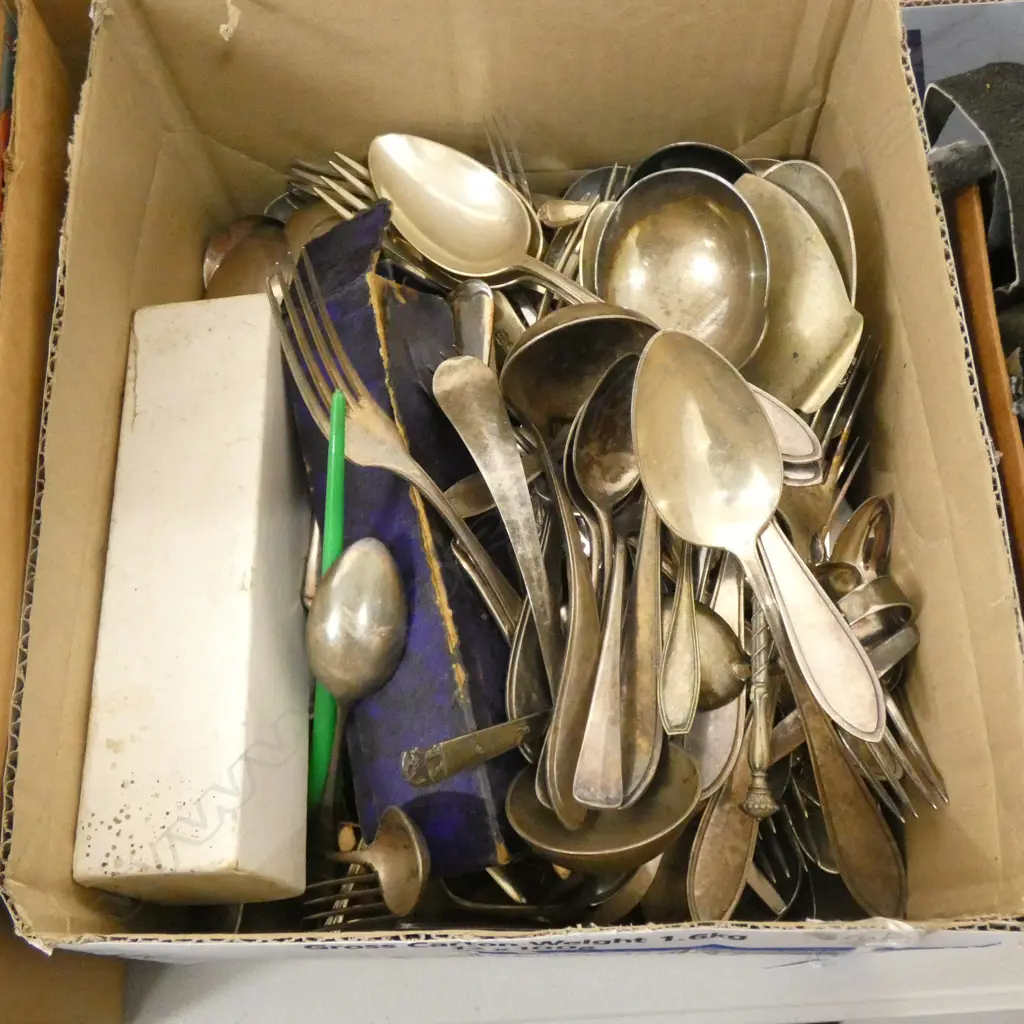 BIG LOT ASST SILVERPLATE CUTLERY ETC.. Image 1++