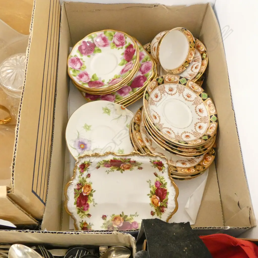BOX LOT ORPHAN CHINA - MOSTLY ROYAL ALBERT  Image 1++