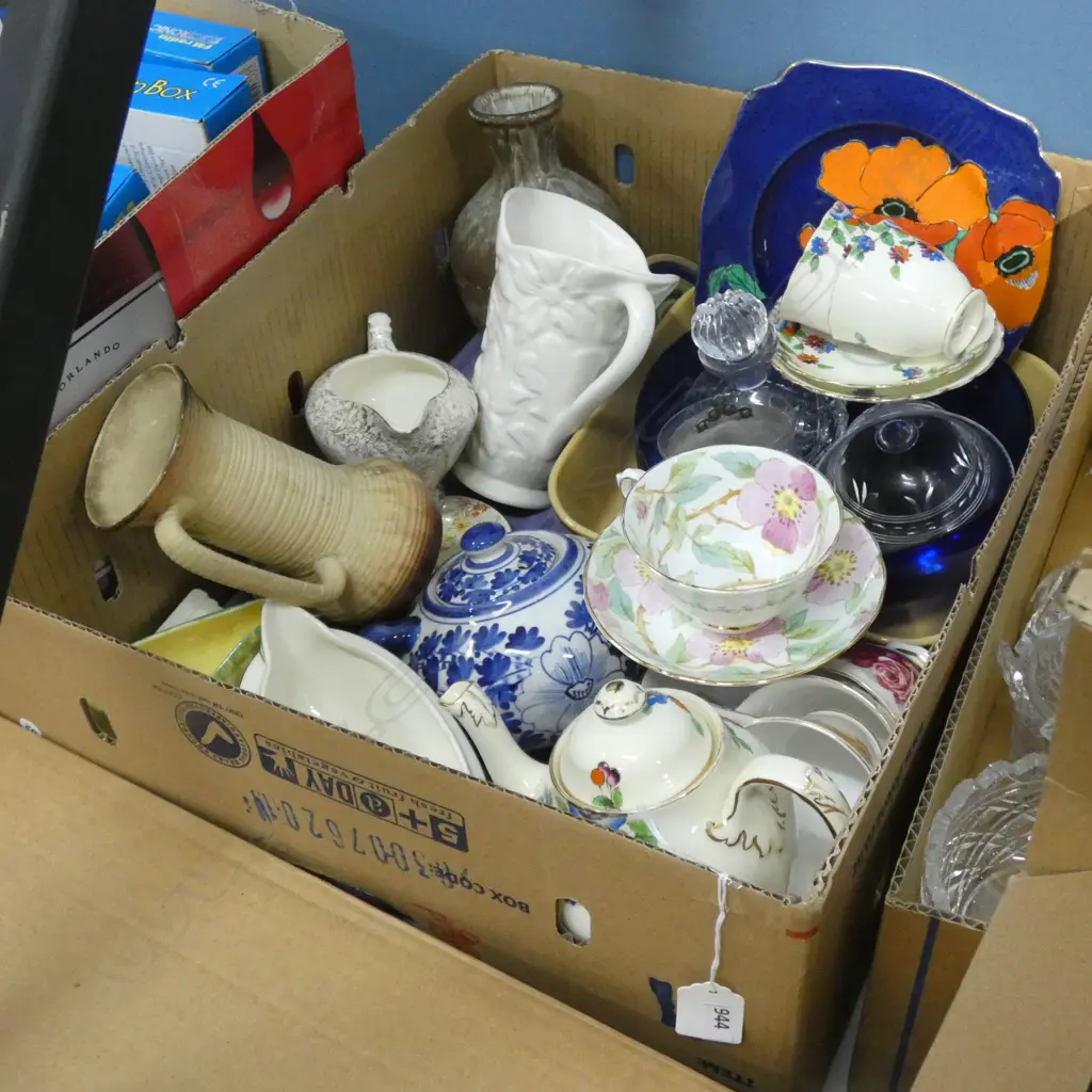 BIG BOX LOT ASST CHINA & GLASS  Image 1++