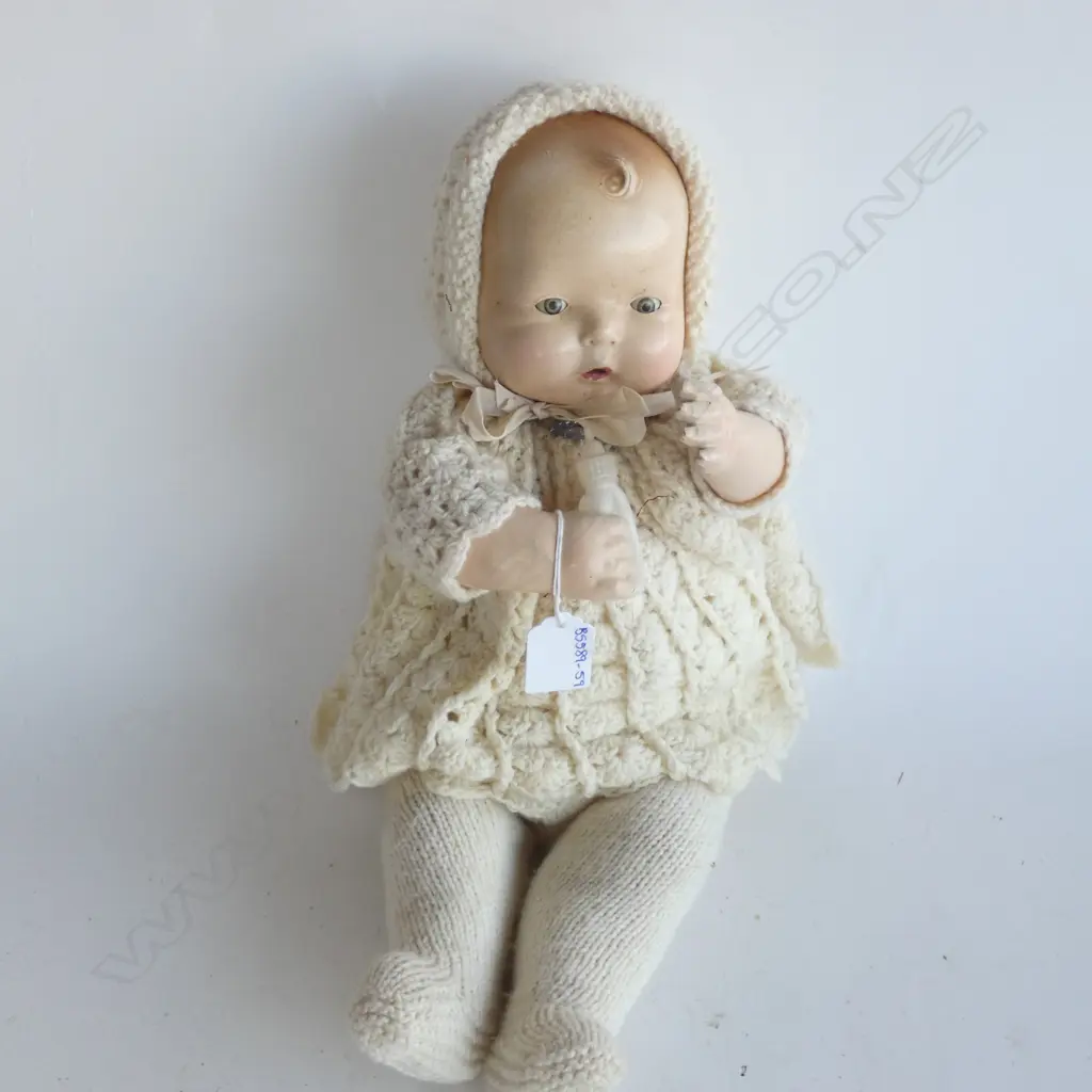 VINTAGE 'PETITE' AMERICAN WONDER BABY DOLL 1920s Image 1++