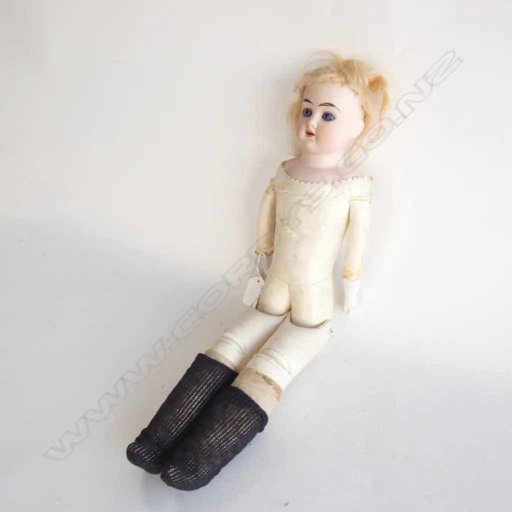 ANTIQUE CUNO & OTTO Dressel doll GERMAN BISQUE PORCELAIN ... Image 1++