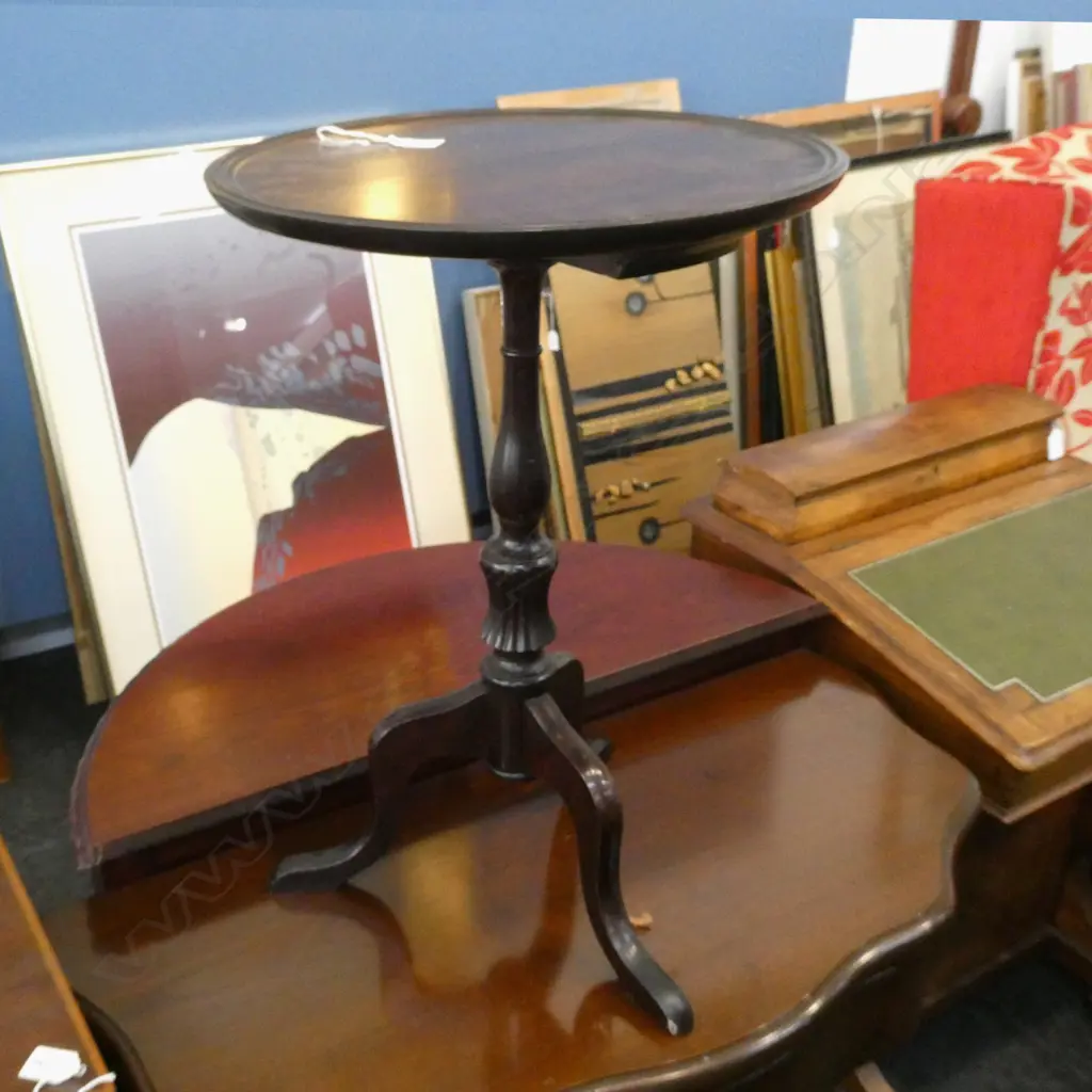 SM MAHOGANY WINE TABLE DIA 395MM Image 1++