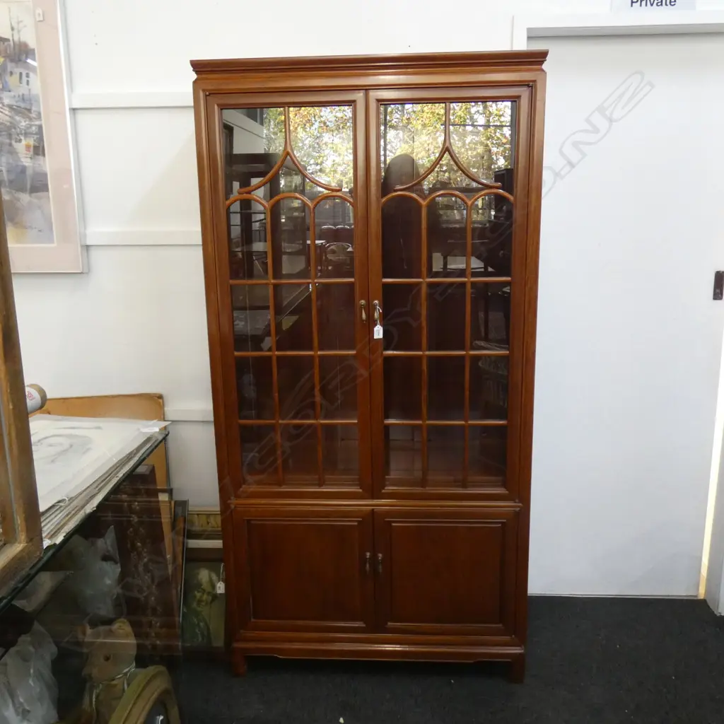 GLASS & WOOD FRONTED 4 DOOR DISPLAY CABINET H 1820 W 920MM Image 1++