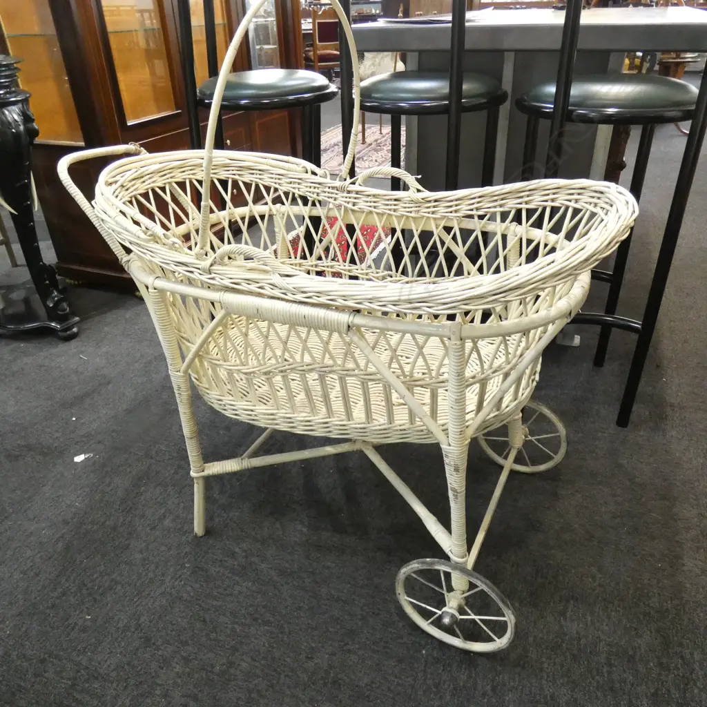 VINTAGE WHITE CANE BABIES BASSINET & STAND L 1000MM Image 1++