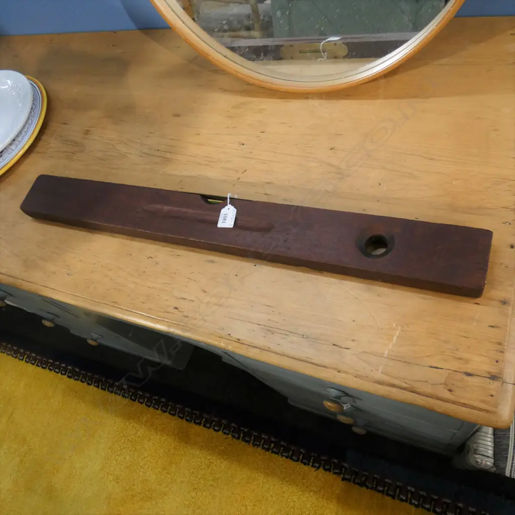 OLD WOODEN RABONE & SONS LEVEL - L 760MM Image 1++