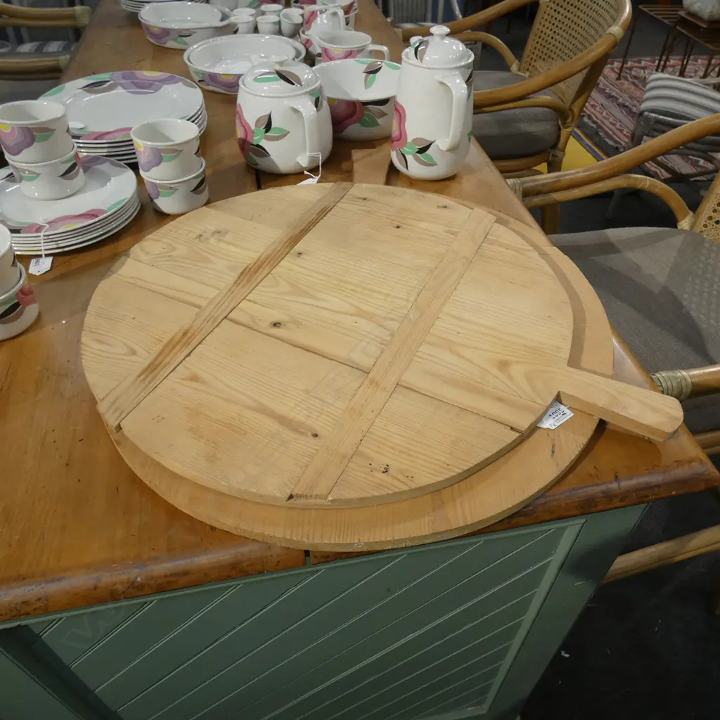 PR LG EUROPEAN WOODEN BREAD BOARDS - LARGEST DIA 540MM Image 1++