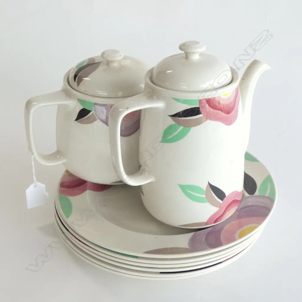 LG ADAMS MICRATEX 'FLORIDA' DINNER SERVICE (DESIGNED BY SUSIE COOPER) Image 1++
