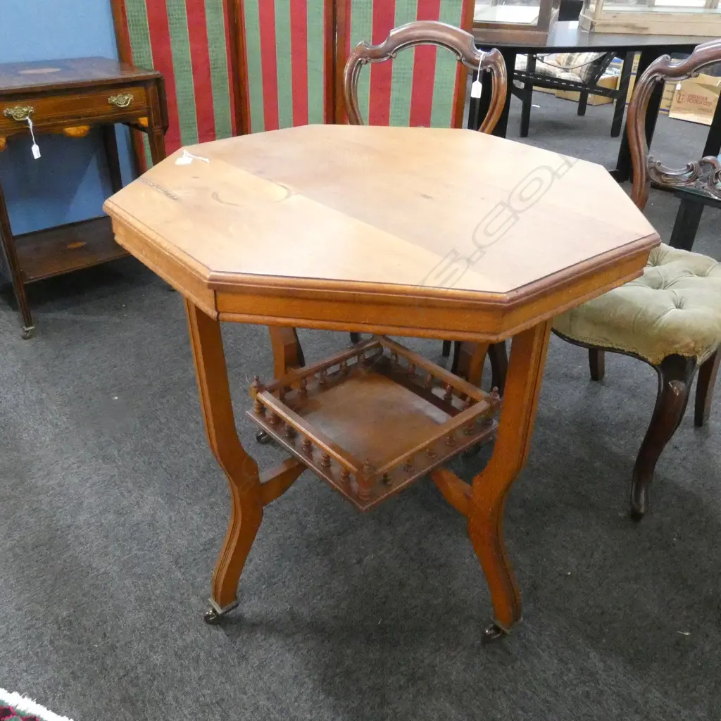 EDWARDIAN UNCOMMON SOLID REWAREWA OCTAGONAL TABLE Image 1++