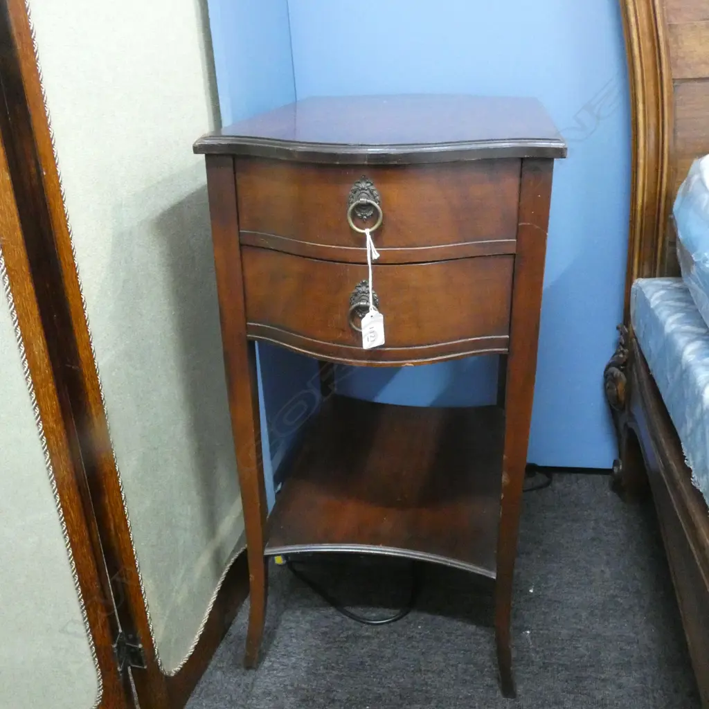 MAHOGANY 2 DRAWER NIGHT STAND  Image 1++